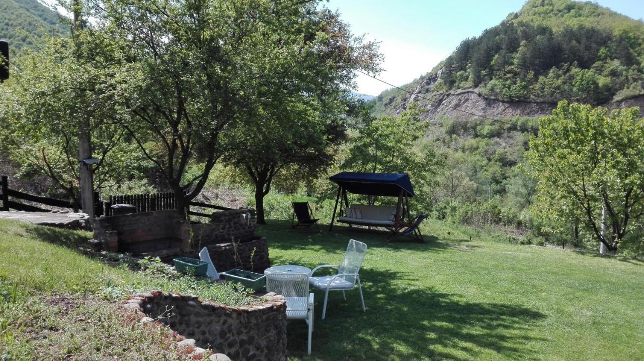 Vila Vikend Kuca Maksimovic Mataruska Banja Exteriér fotografie